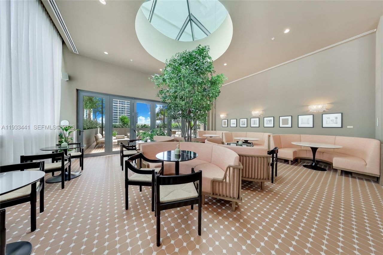 11 NE 6th Street, Unit 3209, Miami, FL 33132 Photo