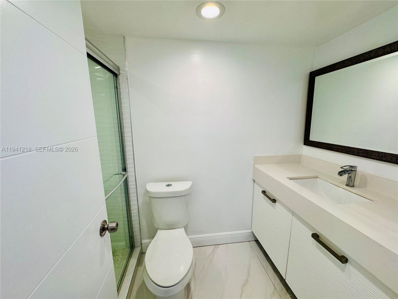 18041 Biscayne Blvd *boat Slip & Unit*, Unit 1605, Aventura, FL 33160 Photo