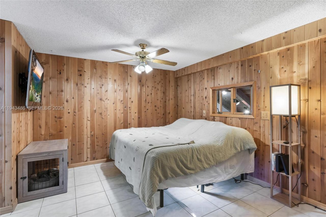 10911 Cedar Ln, Pembroke Pines, FL 33026 Photo