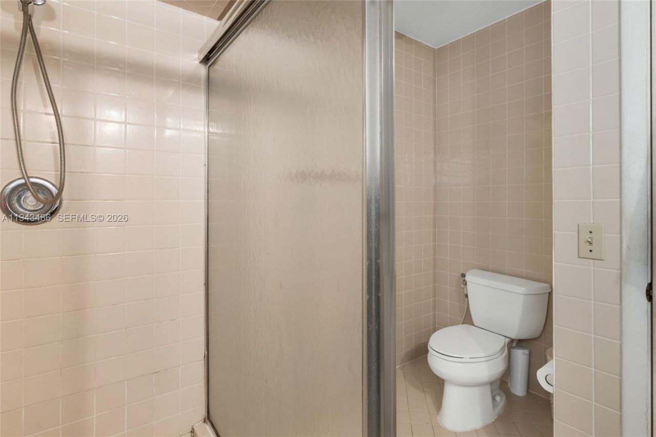 10911 Cedar Ln, Pembroke Pines, FL 33026 Photo