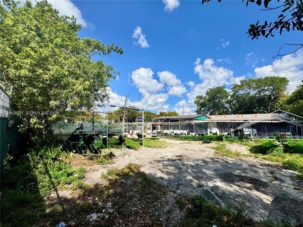 6501 NW 7th Ave , Miami, FL 33150