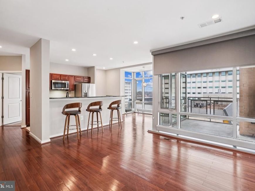 6506 America Boulevard, Unit 711, Hyattsville, MD 20782 Main Photo