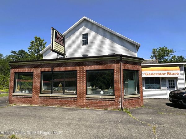 614 Us Route 20 , New Lebanon, NY 12125