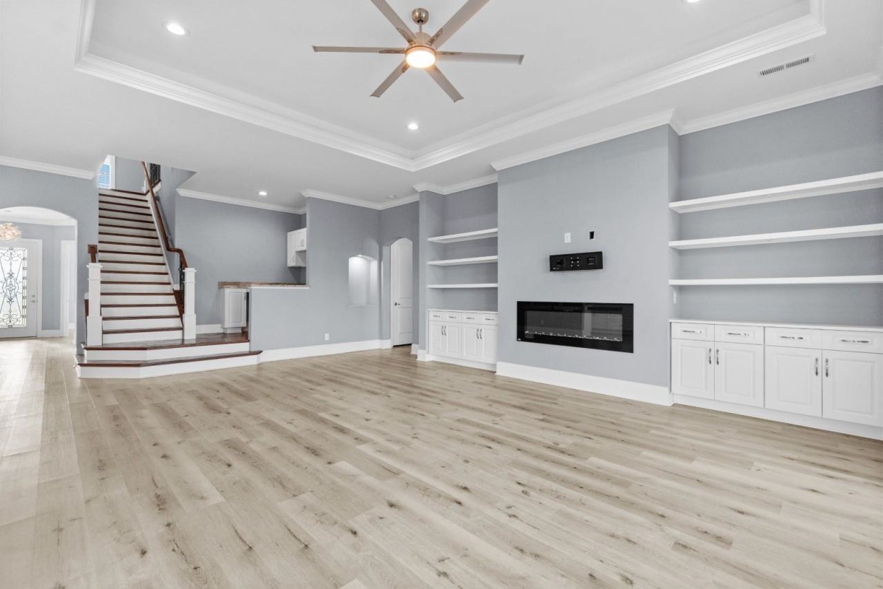 845 Waterton Ave. Photo 11