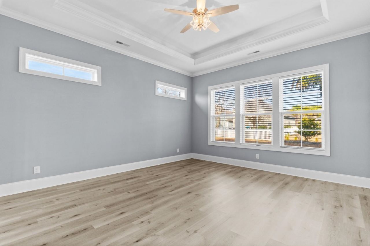 845 Waterton Ave. Photo 12