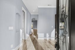 845 Waterton Ave. photo 4