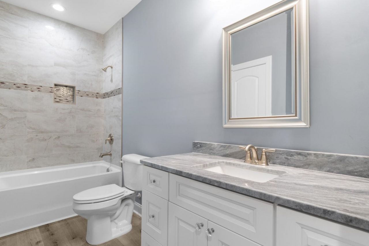 845 Waterton Ave. Photo 31