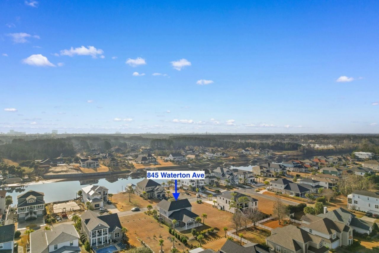 845 Waterton Ave. Photo 39