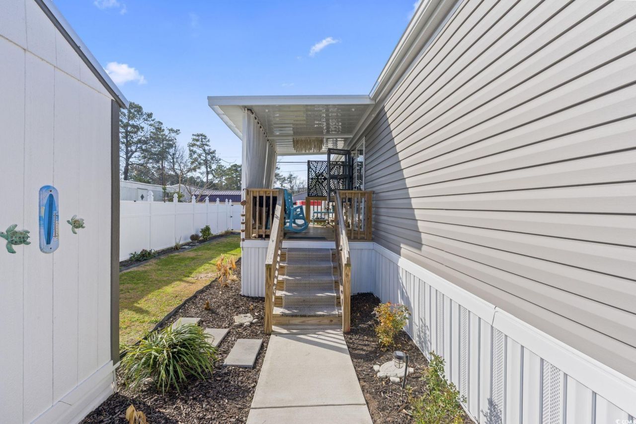 1525 Capella Ln. Photo 21