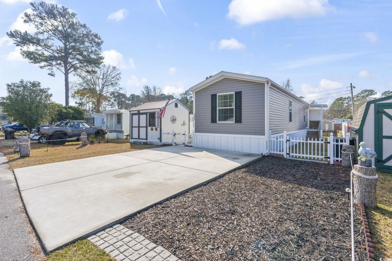 1525 Capella Ln. Photo 29