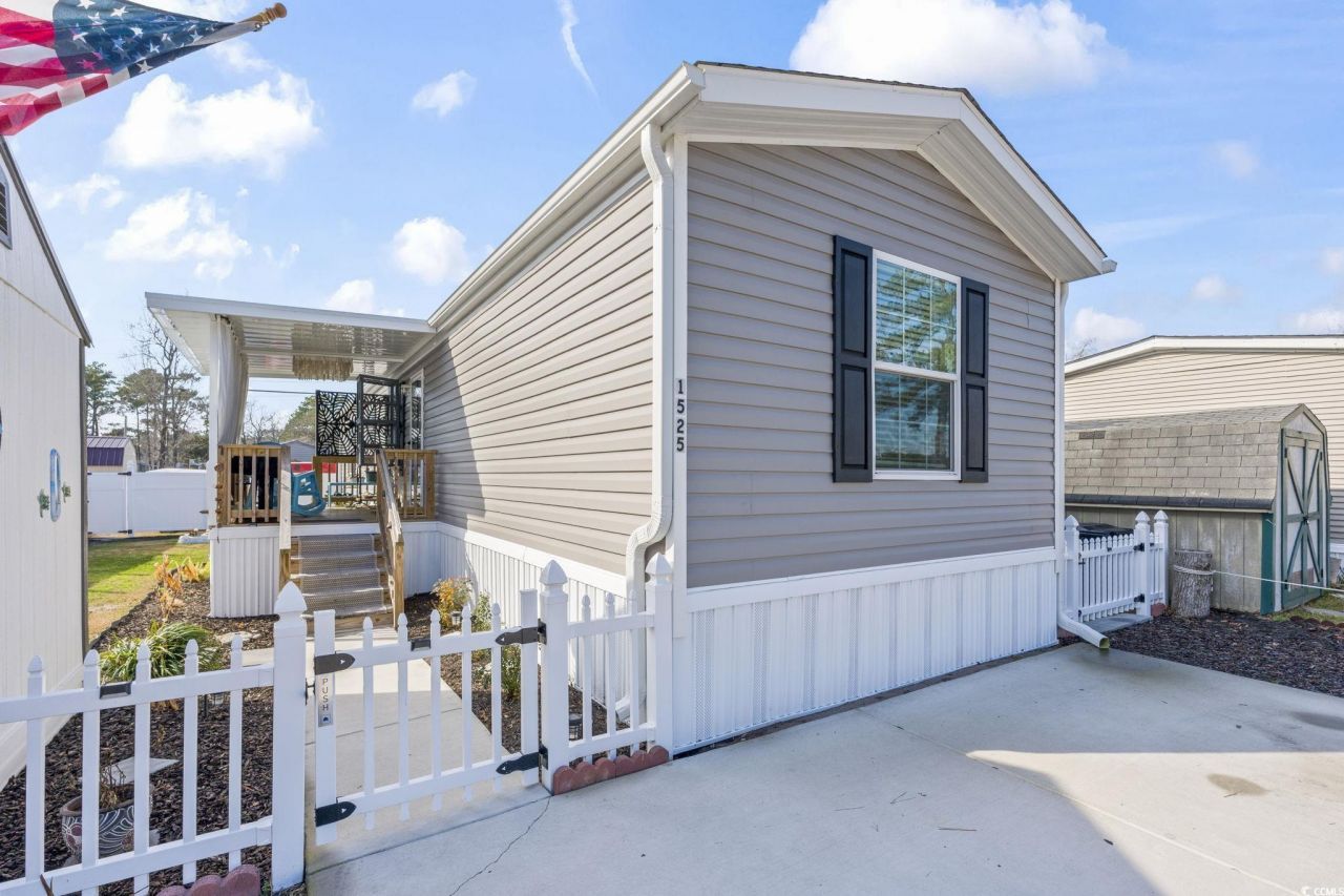 1525 Capella Ln. Photo 30