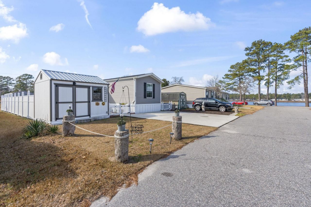 1525 Capella Ln. Photo 31