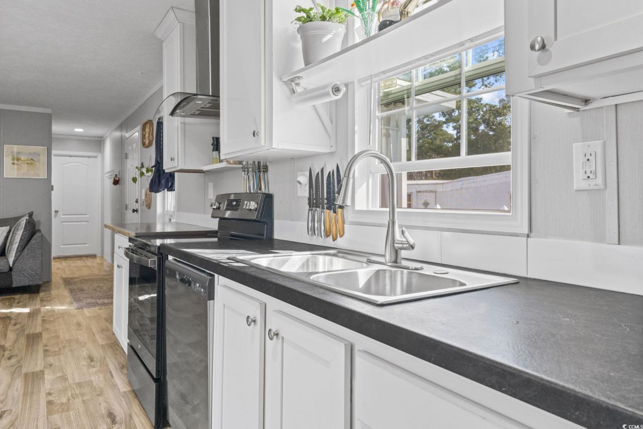 1525 Capella Ln. Photo 7