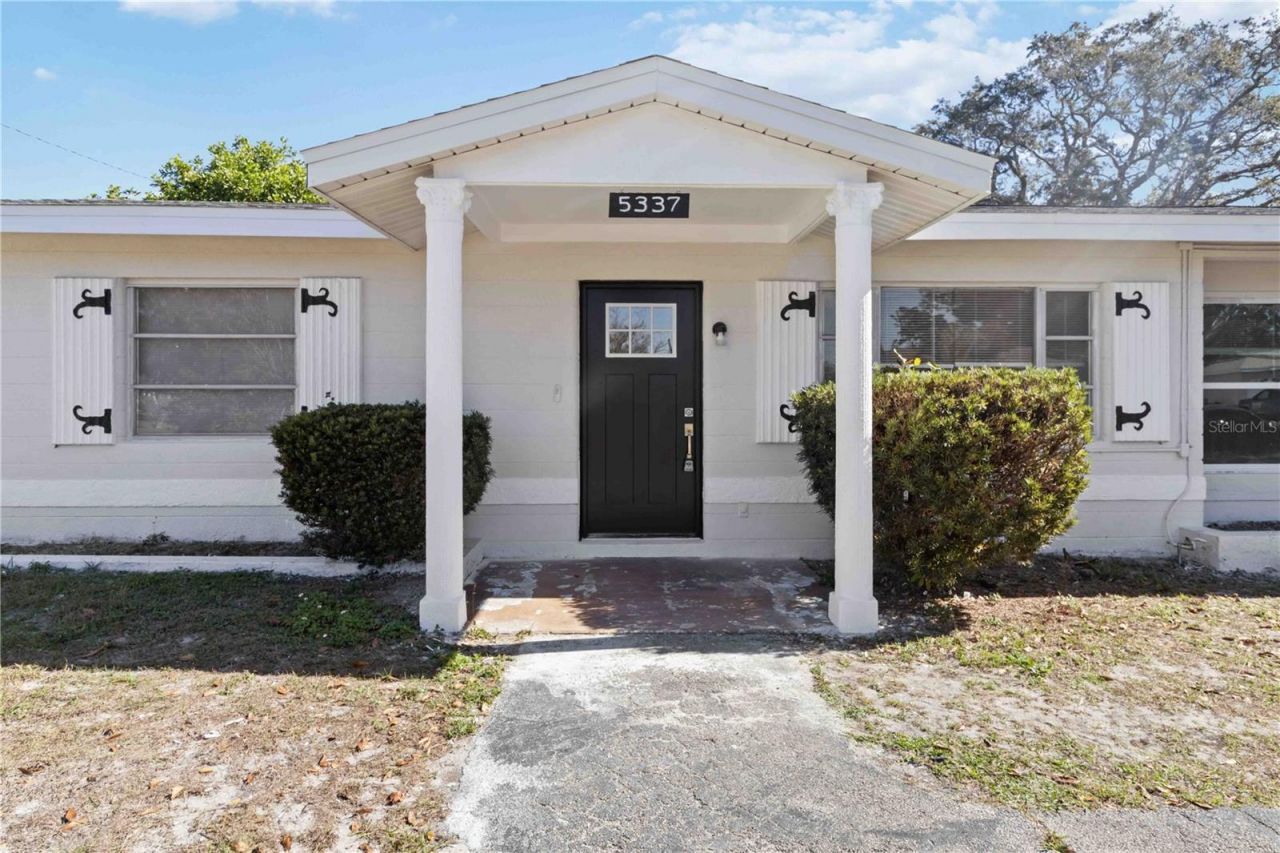 5337 60th Street N, Kenneth City, FL 33709 Photo