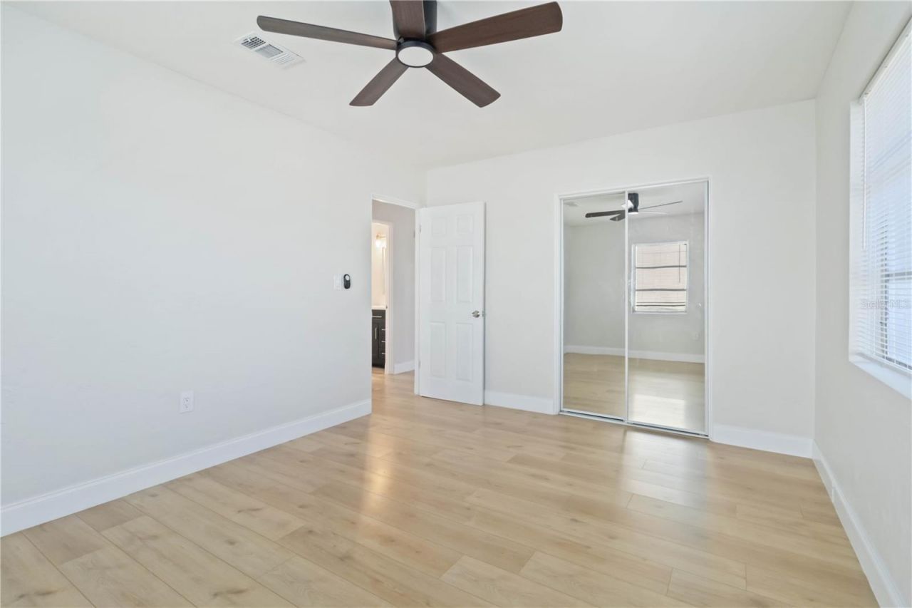 5337 60th Street N, Kenneth City, FL 33709 Photo