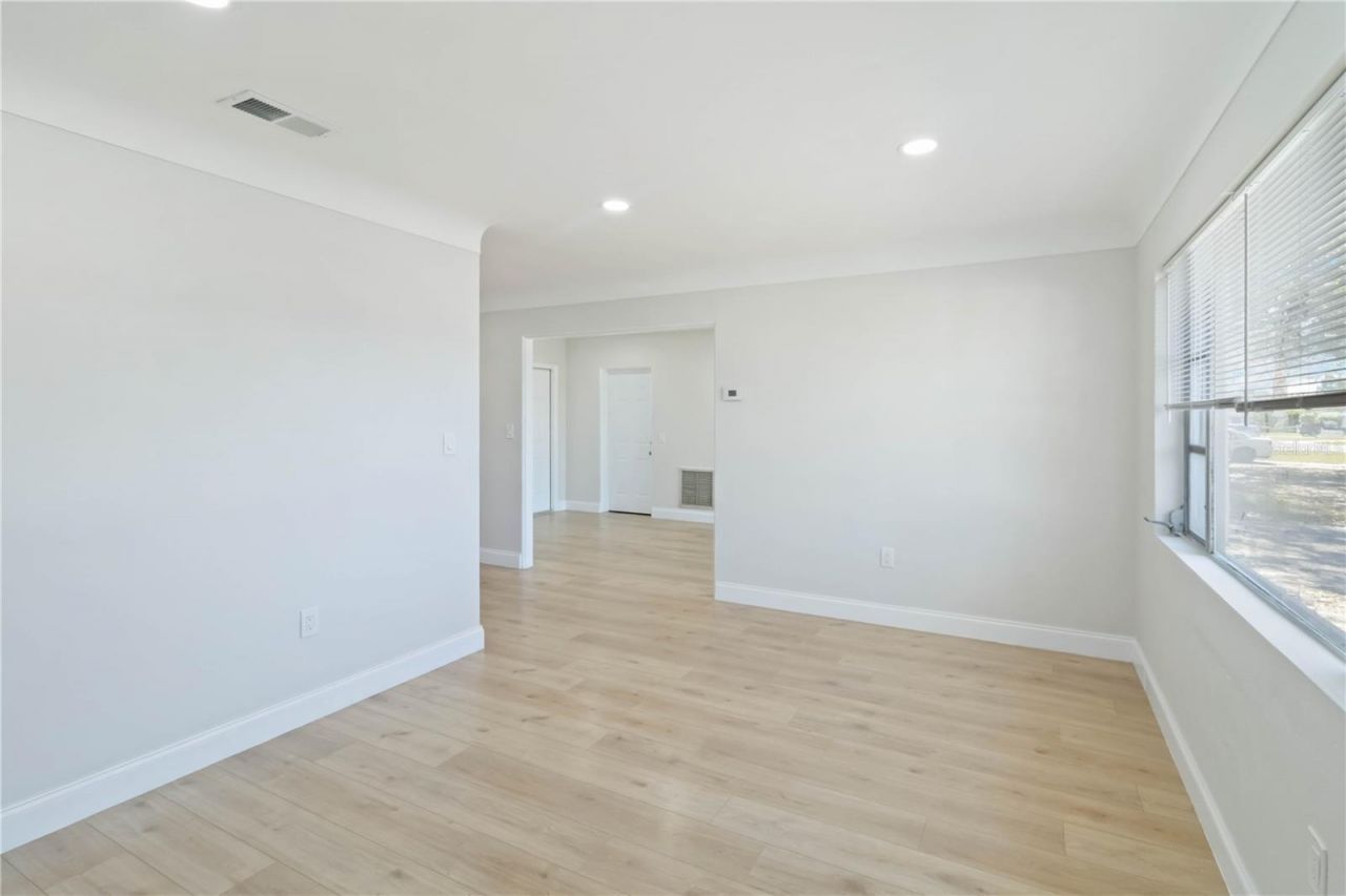 5337 60th Street N, Kenneth City, FL 33709 Photo