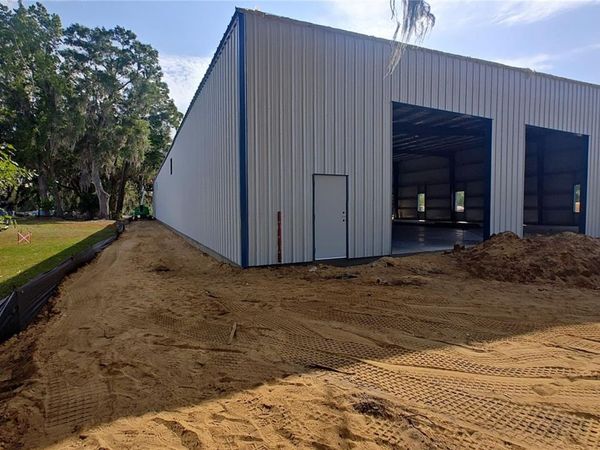12142 SE COUNTY 484 HIGHWAY, BELLEVIEW, FL 34420