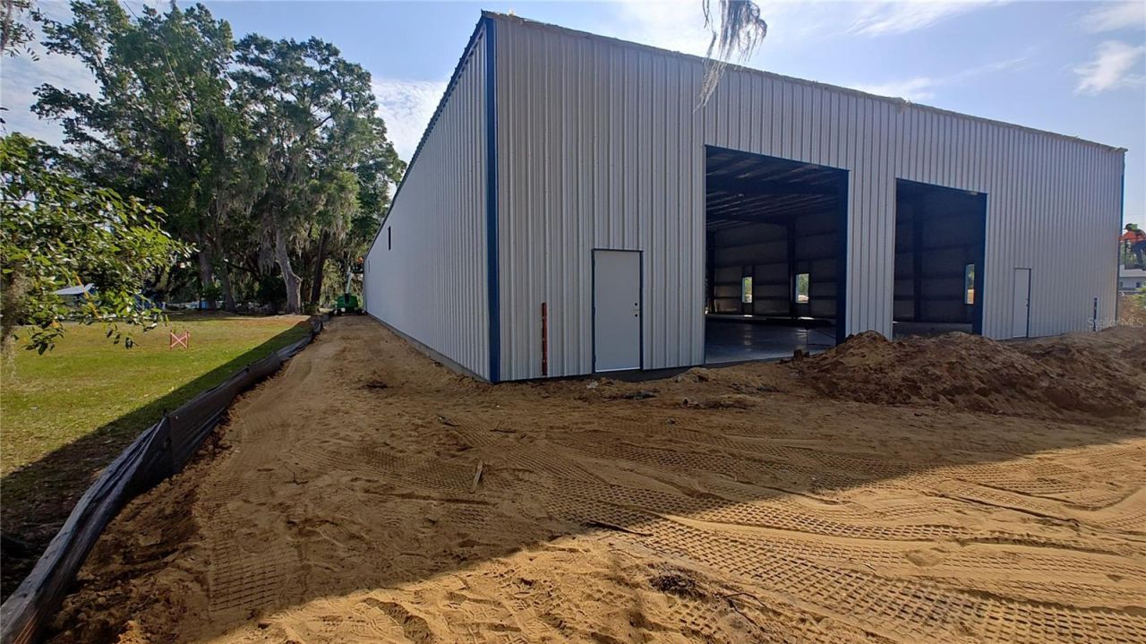 12142 SE County 484 Highway, Belleview, FL 34420 Photo
