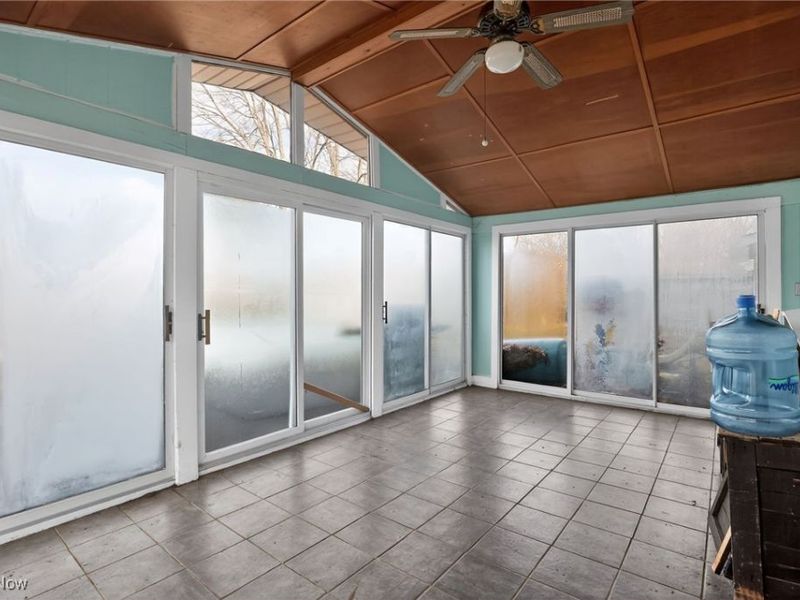 3786 Bryant Drive, Youngstown, OH 44511 Photo 13