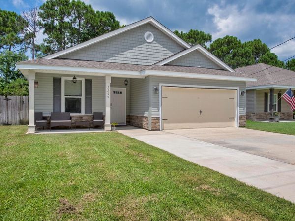 2269 Tom Street, Navarre, FL 32566