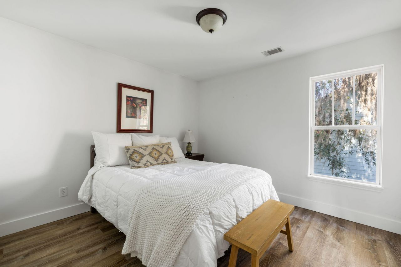 1772 Hickory Knoll Way Photo 14