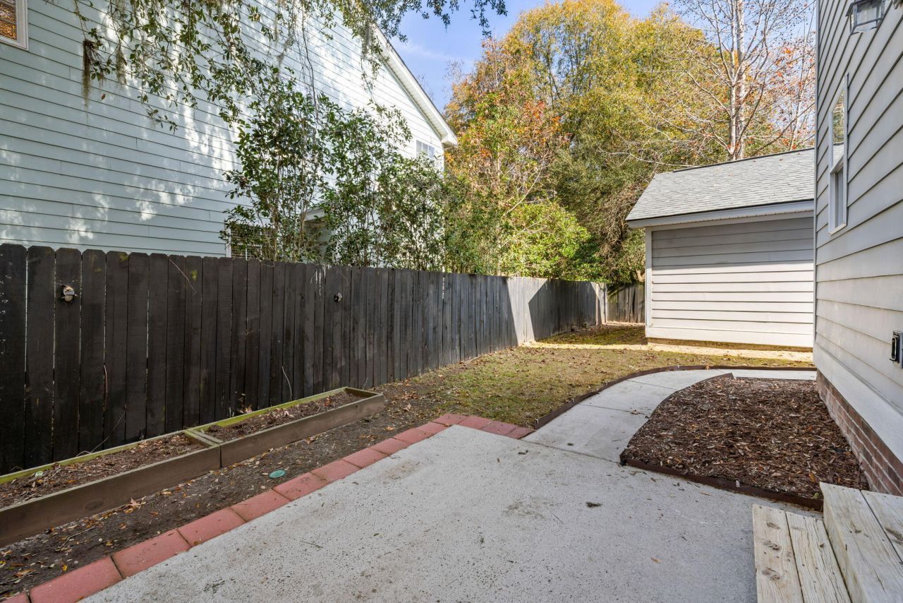 1772 Hickory Knoll Way Photo 17