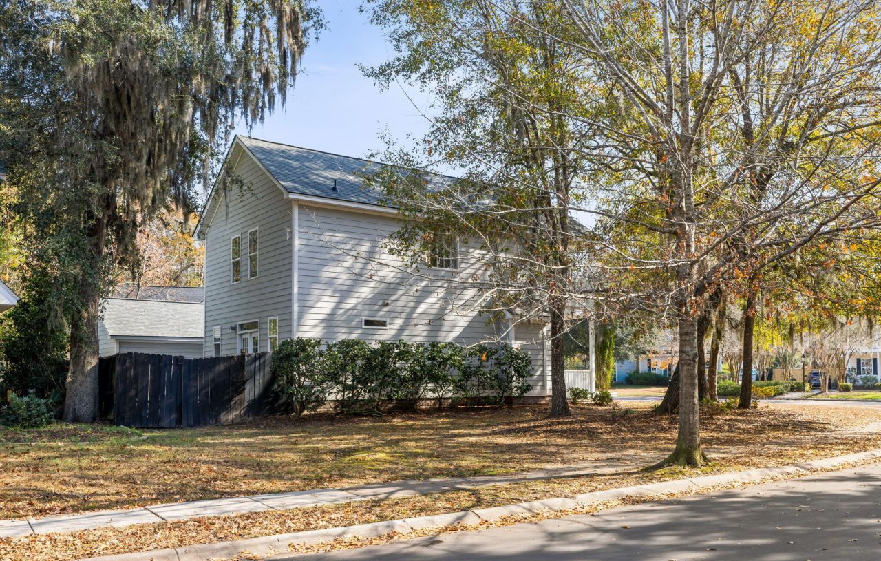 1772 Hickory Knoll Way Photo 18