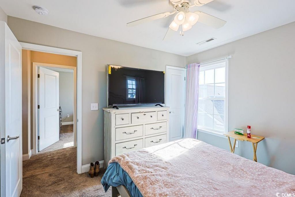 724 Hobonny Loop Photo 18