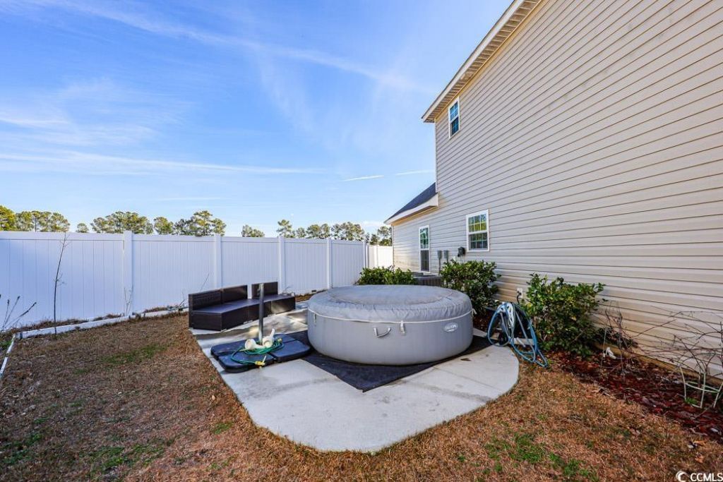 724 Hobonny Loop Photo 35