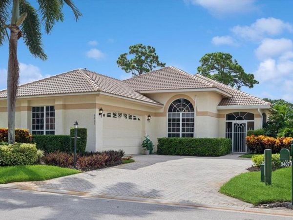 9407 Avenel Lane, Port Saint Lucie, FL 34986