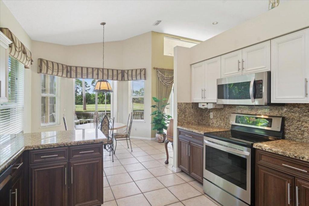 9407 Avenel Lane, Port Saint Lucie, FL 34986 Photo
