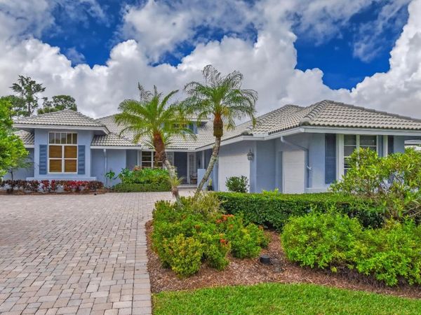 1226 SE Brewster Place, Stuart, FL 34997