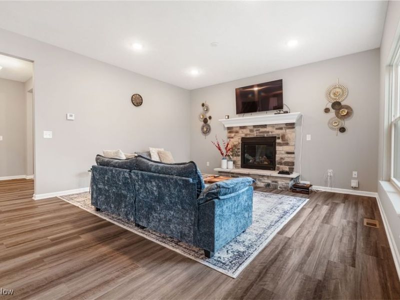 3397 Buckeye Trail, Uniontown, OH 44685 Photo 17