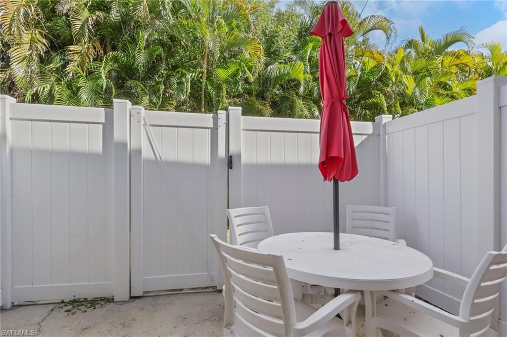 4641 SW Santa Barbara Pl, Unit 2, Cape Coral, FL 33914 Photo