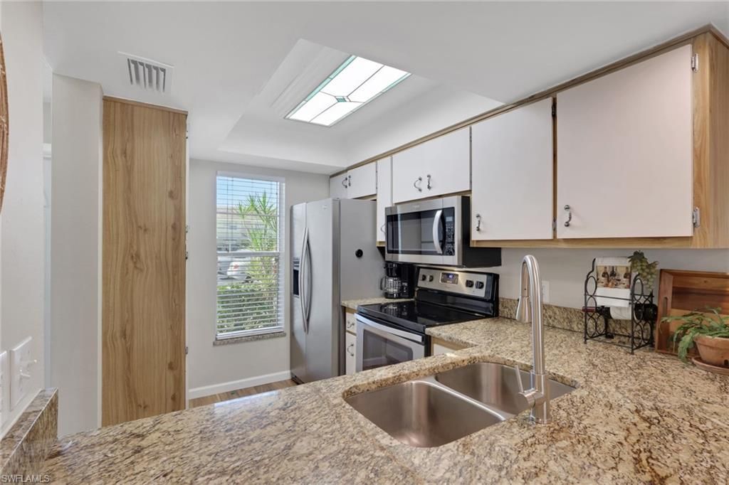 4641 SW Santa Barbara Pl, Unit 2, Cape Coral, FL 33914 Photo