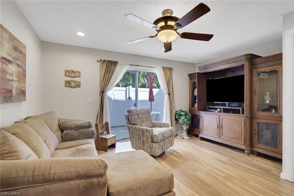 4641 SW Santa Barbara Pl, Unit 2, Cape Coral, FL 33914 Photo