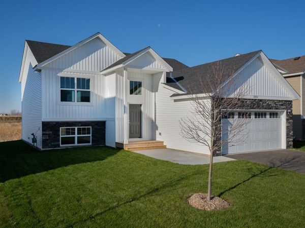 675 47th Avenue NE, Saint Cloud, MN 56304