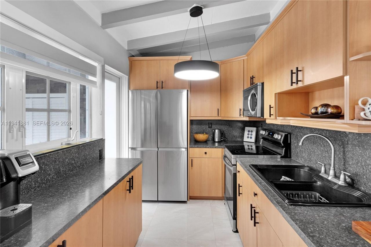 2430 Key Largo Lane, Fort Lauderdale, FL 33312 Photo