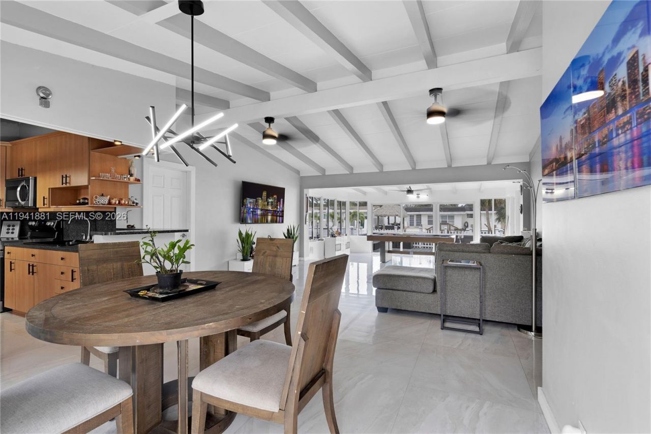 2430 Key Largo Lane, Fort Lauderdale, FL 33312 Photo