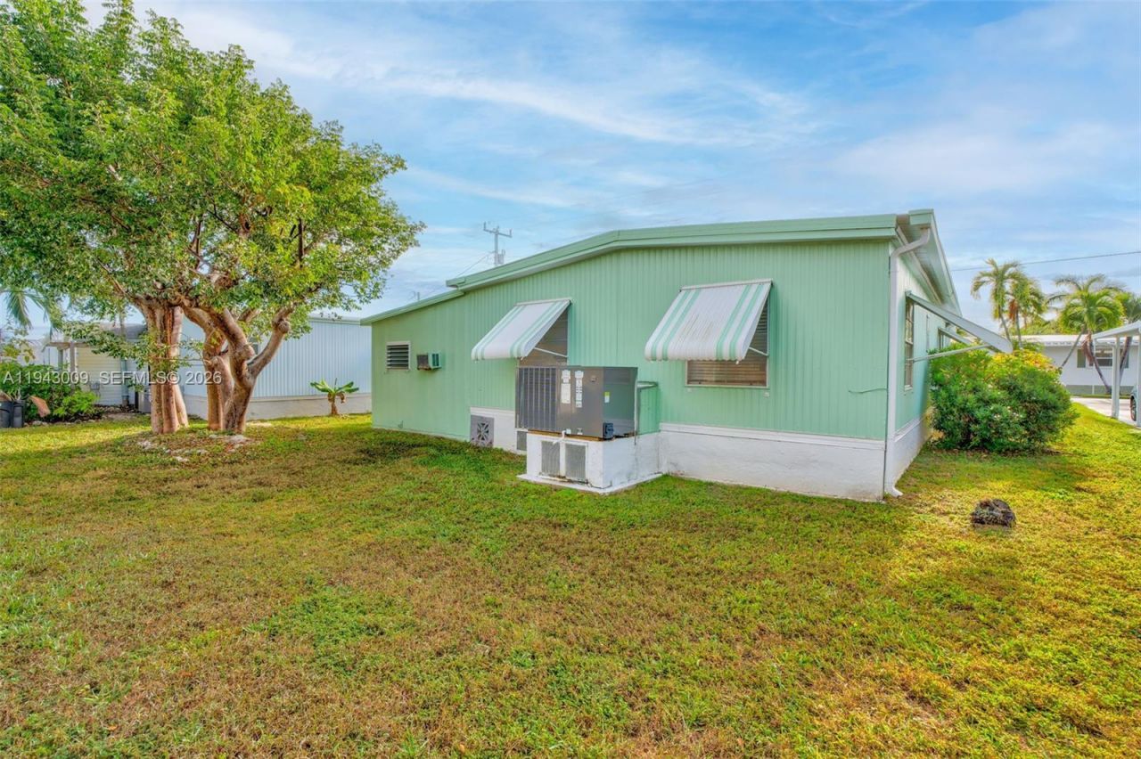 808 S Silver Circle , Key Largo, FL 33037 Photo