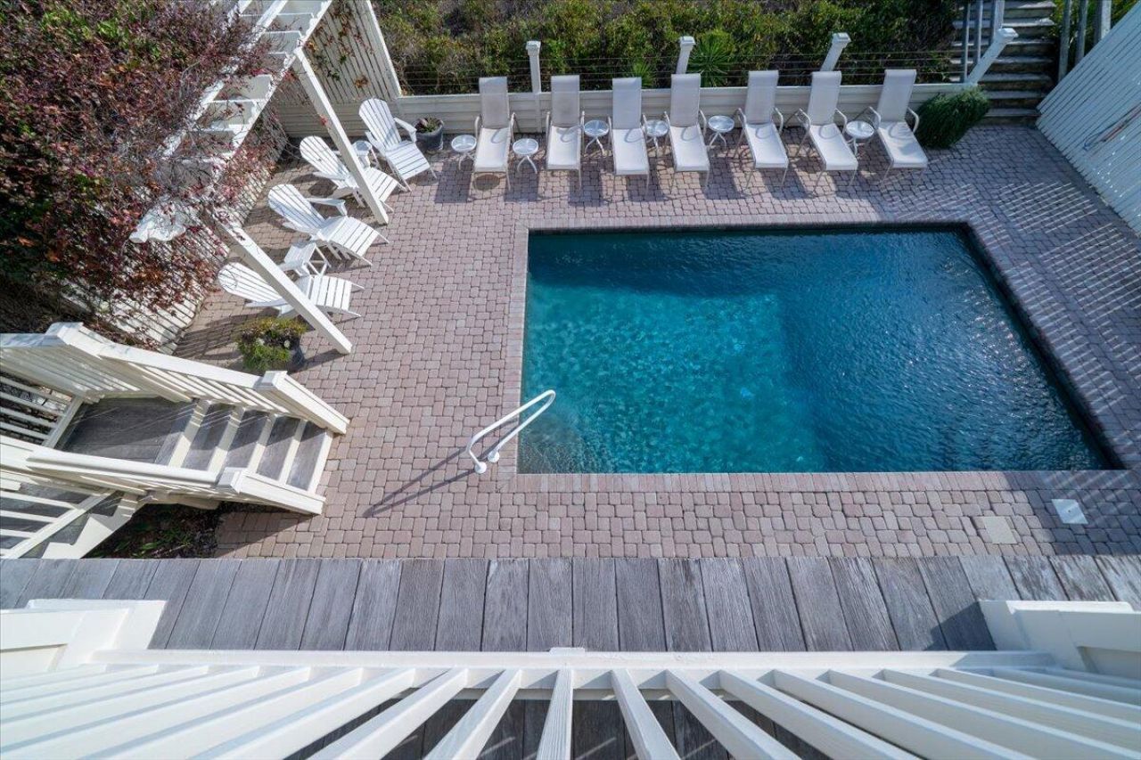 811 W Ashley Avenue Photo 37