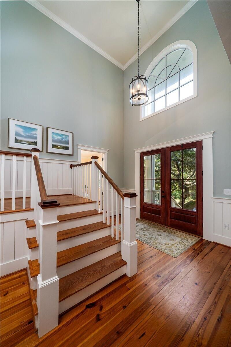 811 W Ashley Avenue Photo 4