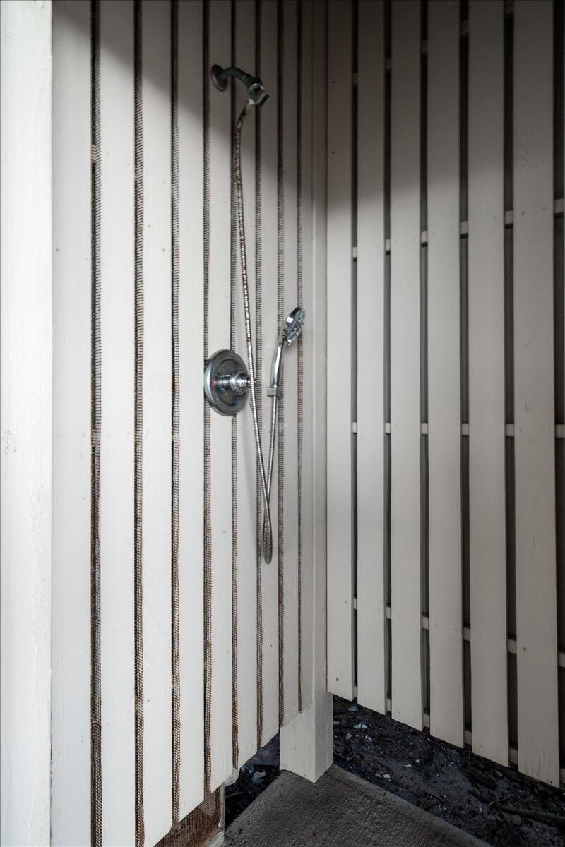 811 W Ashley Avenue Photo 40