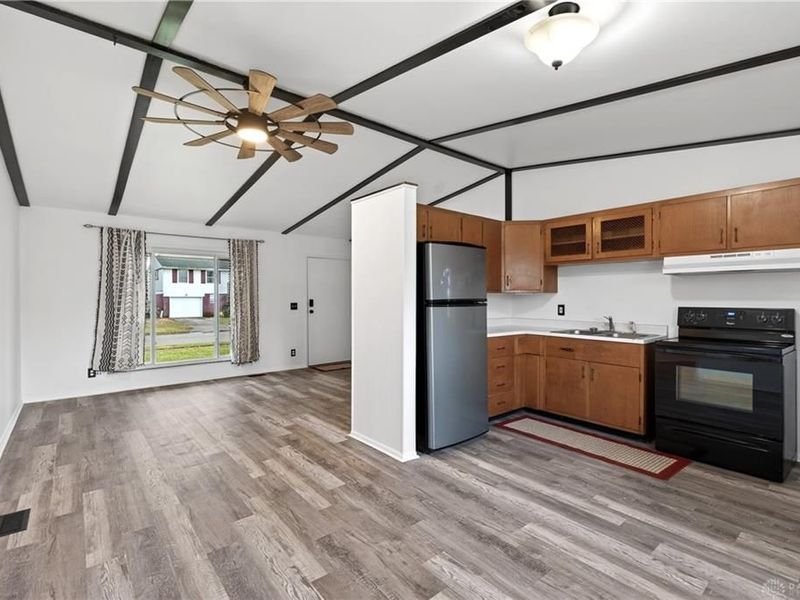 922 Styer Drive, New Carlisle, OH 45344 Photo 14