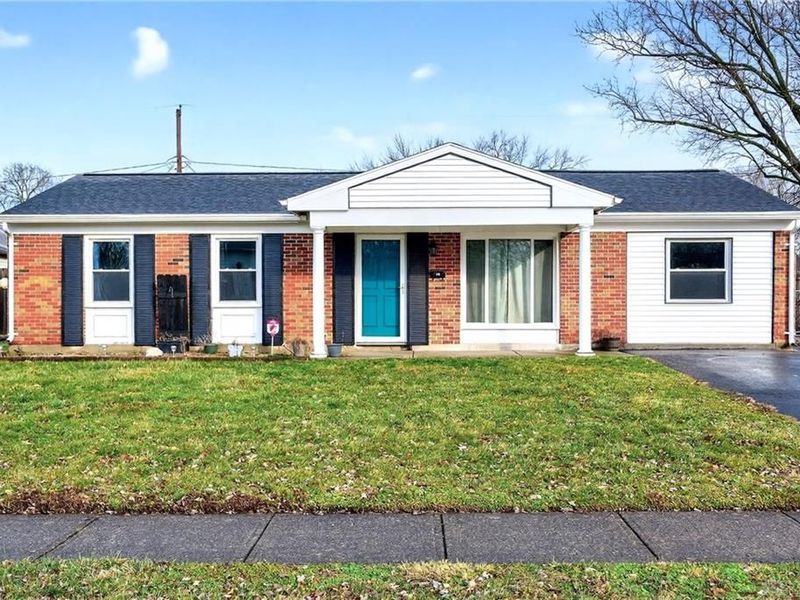 922 Styer Drive, New Carlisle, OH 45344 Photo 2