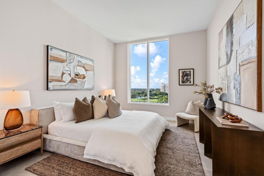 220 SE Mizner Boulevard, Unit Ph-24, Boca Raton, FL 33432 Photo