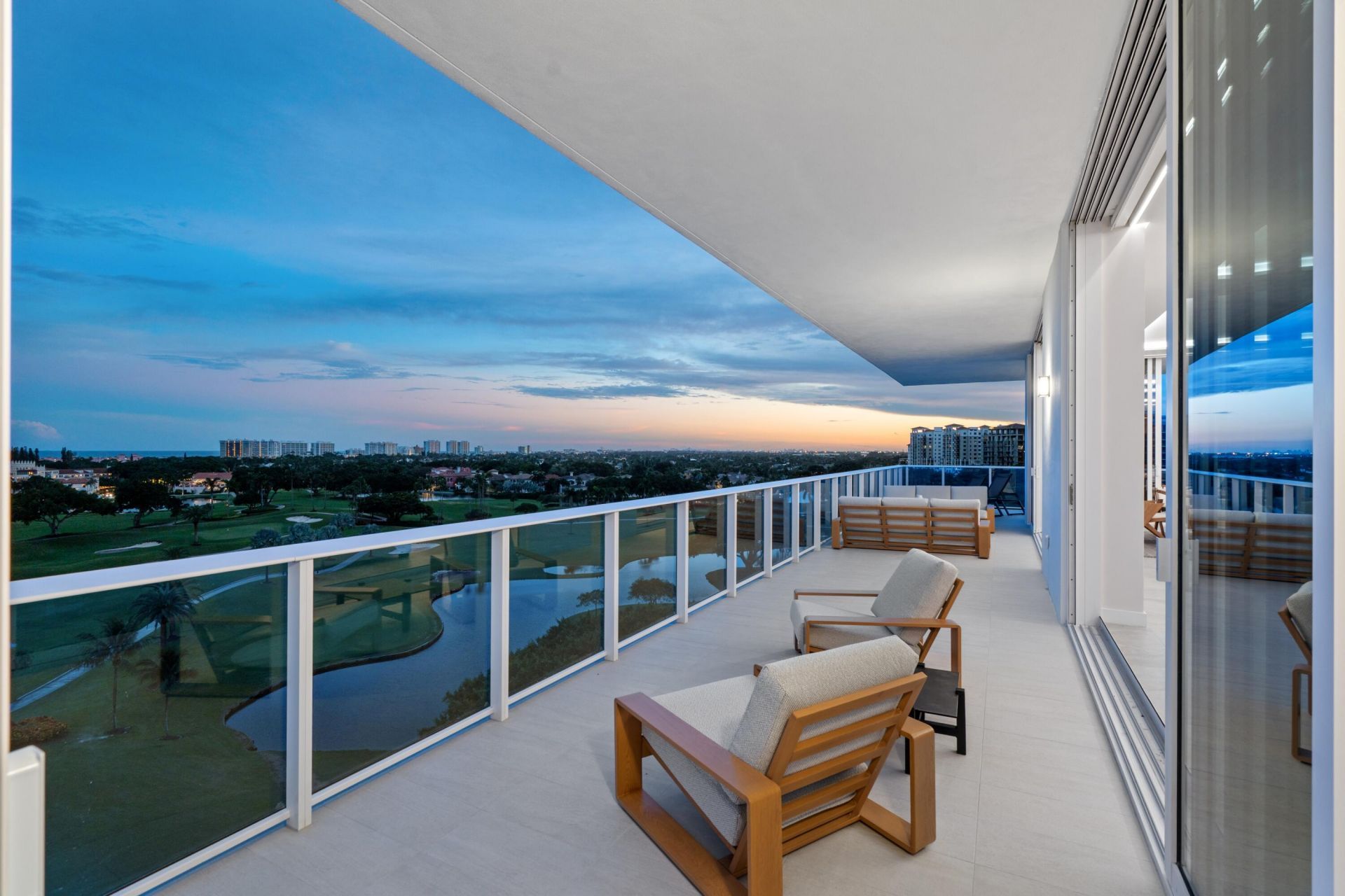 220 SE Mizner Boulevard, Unit Ph-24, Boca Raton, FL 33432 Photo