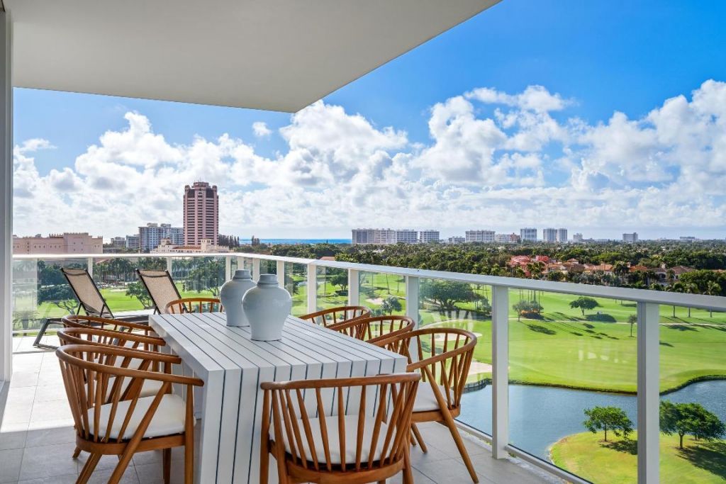 220 SE Mizner Boulevard, Unit Ph-24, Boca Raton, FL 33432 Photo