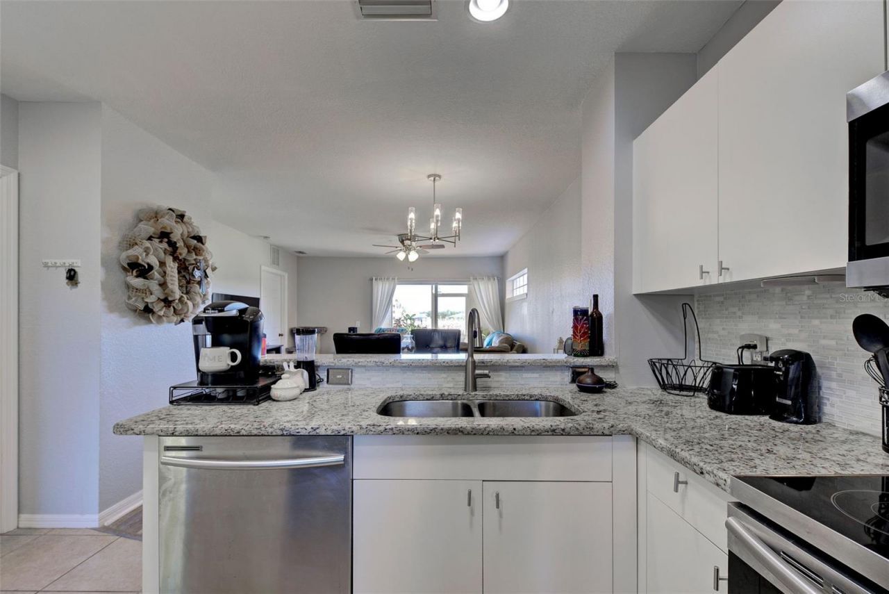 2180 Heron Lake Drive, Unit 104, Punta Gorda, FL 33983 Photo