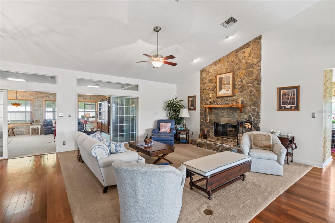 12345 Citrus Way, Brooksville, FL 34601 Photo